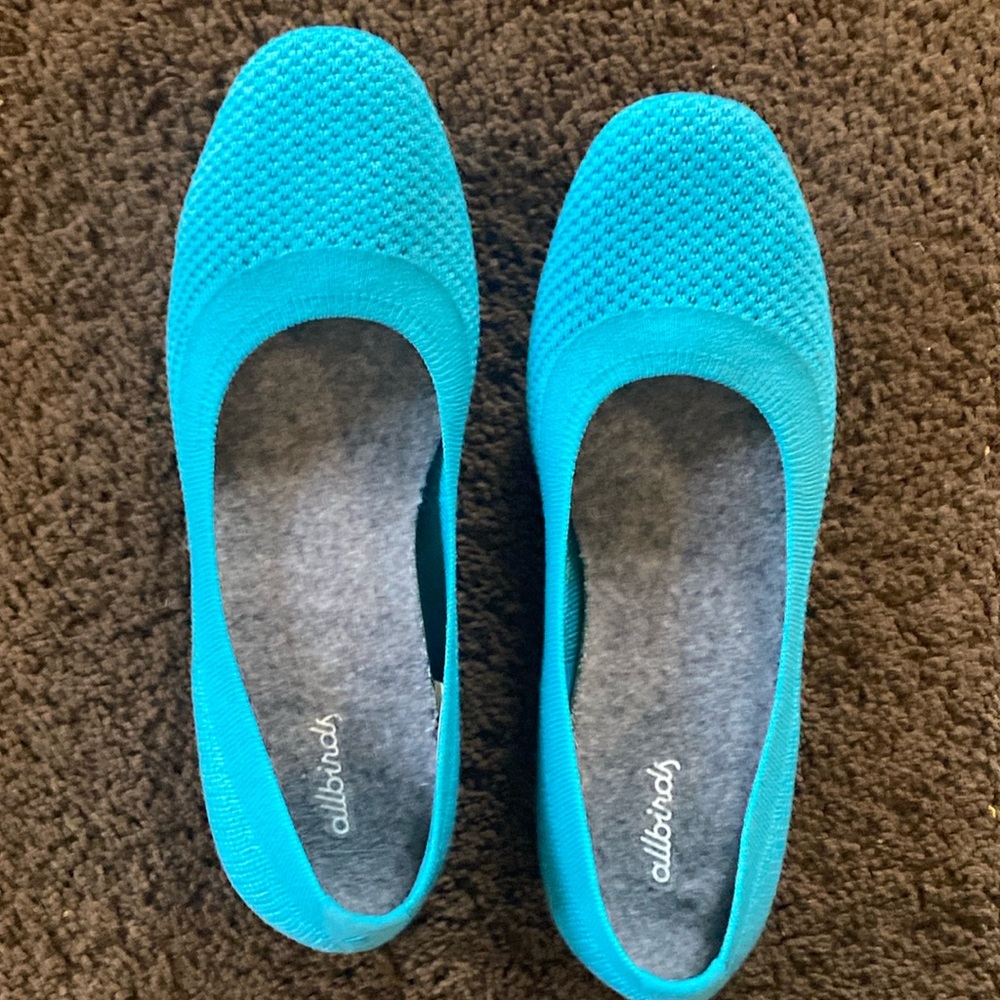 Allbirds size 8 flats
